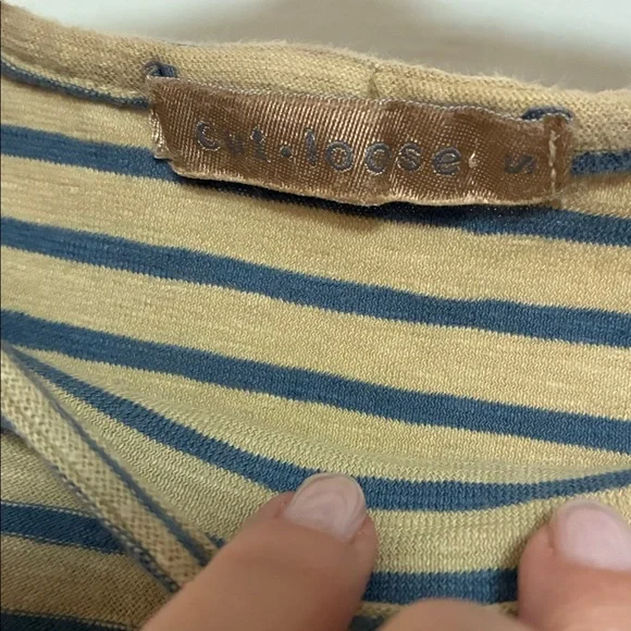 Cut Loose Striped Top, size M - Picture 2 of 5
